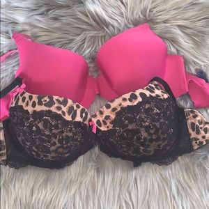 Lot of two bras 34C